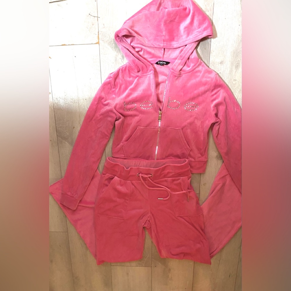 Authentic Barbie Pink Bebe Sweatsuit - Picture 10 of 11